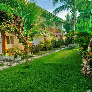 https://hotel-renate.hotelspanglao.com